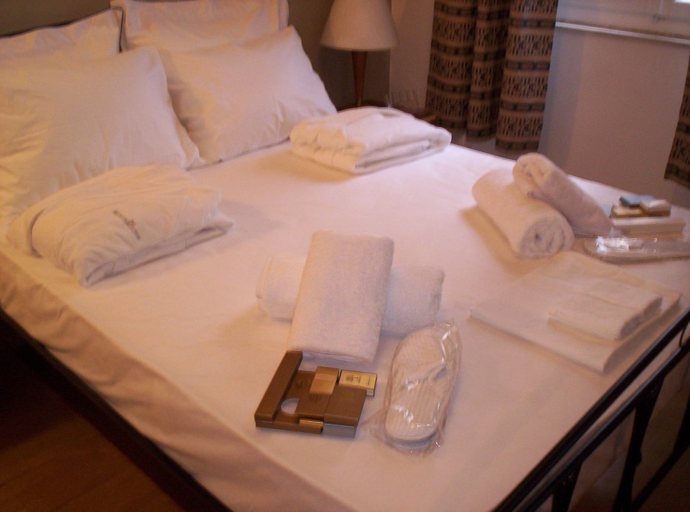 Economy Double Room, Shared Bathroom