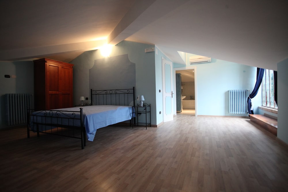 Suite photo 1