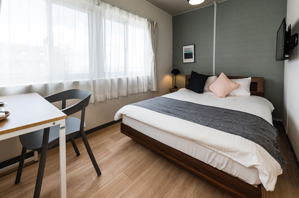 Economy Single Room, 1 Double Bed, Non Smoking, No Elevator
