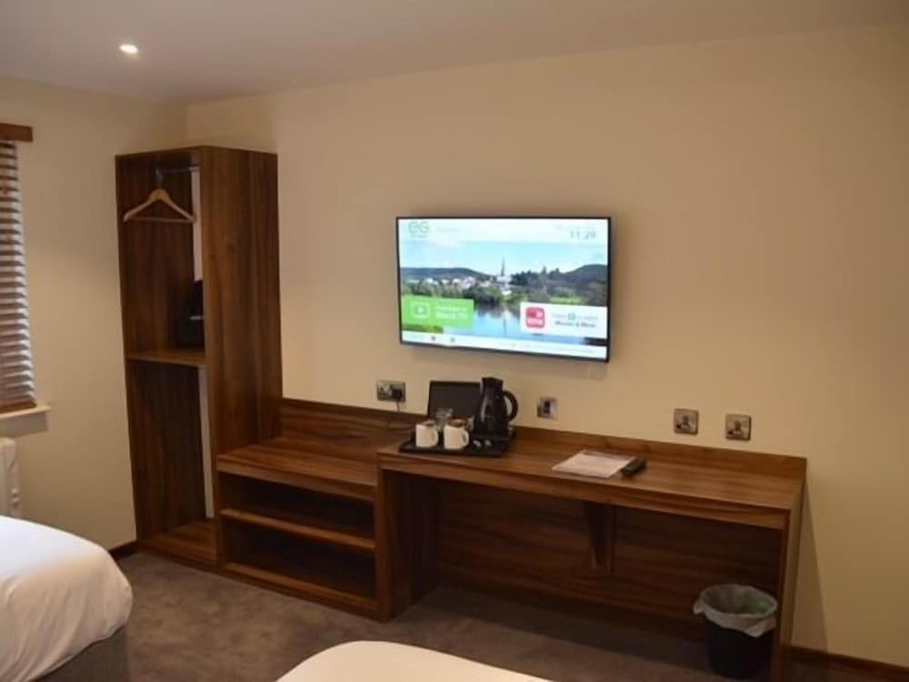 Twin Room, Ensuite photo 2