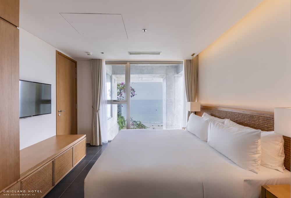 Apartment, 1 Bedroom, Balcony, Oceanfront photo 1