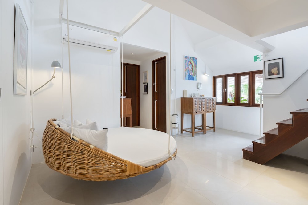 Three-Bedroom Pool Villa - Photo 25
