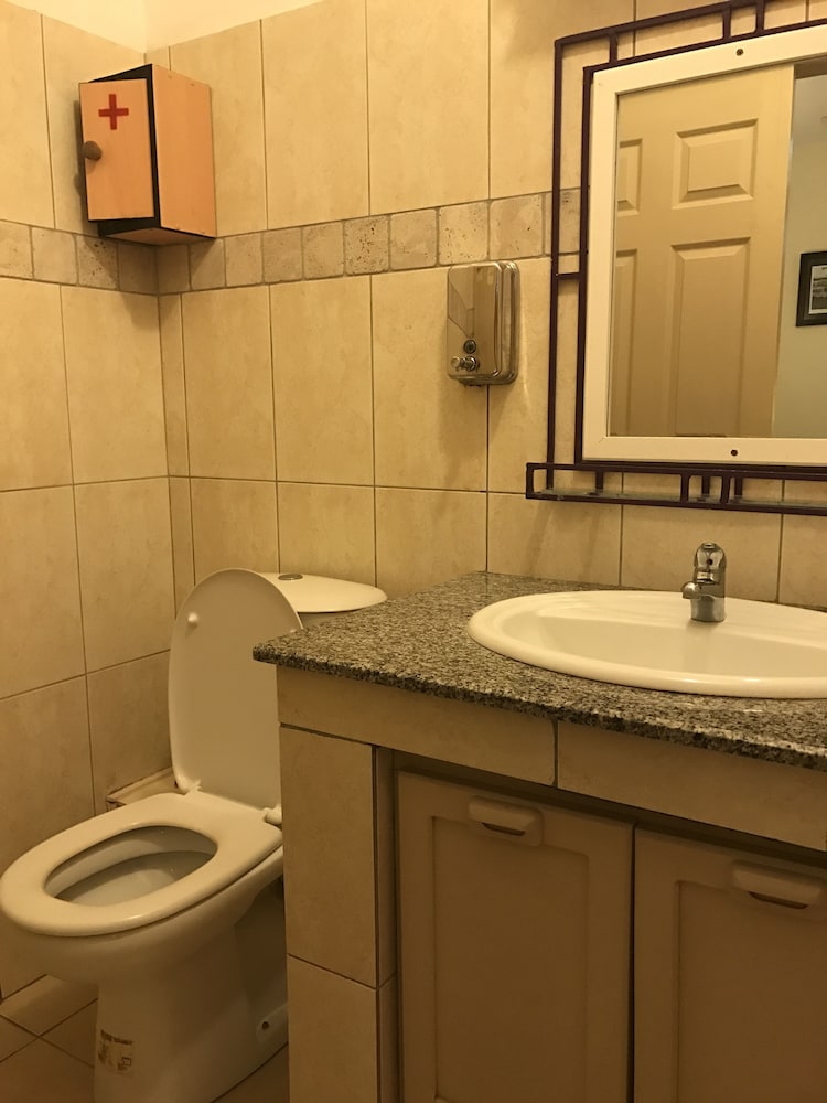 Apartment photo 2