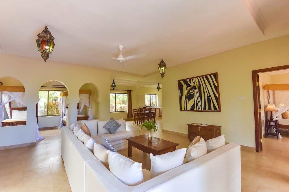 Family Villa, Multiple Beds
