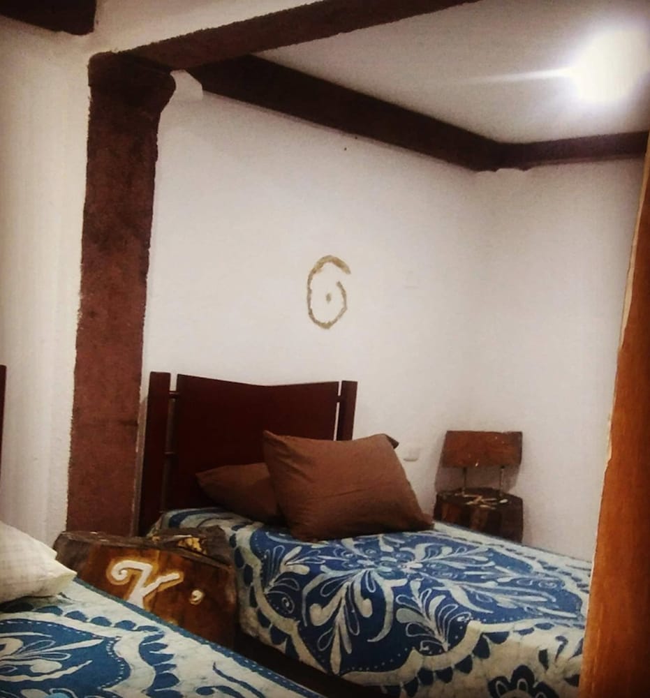Basic Room, 1 Twin Bed, Park View photo 3