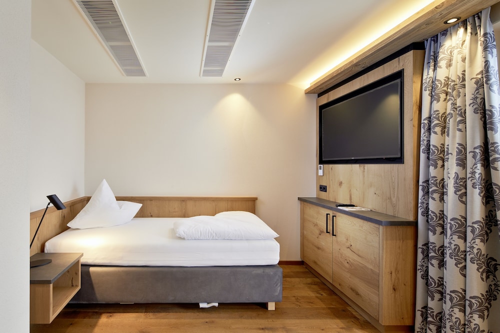 Family Suite, 2 Bedrooms, Mountain View (Lifestyle_ON POINT) photo 2