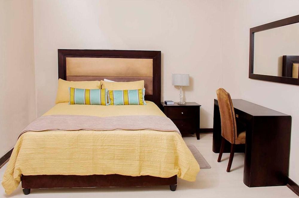 Family Apartment, 3 Bedrooms photo 3