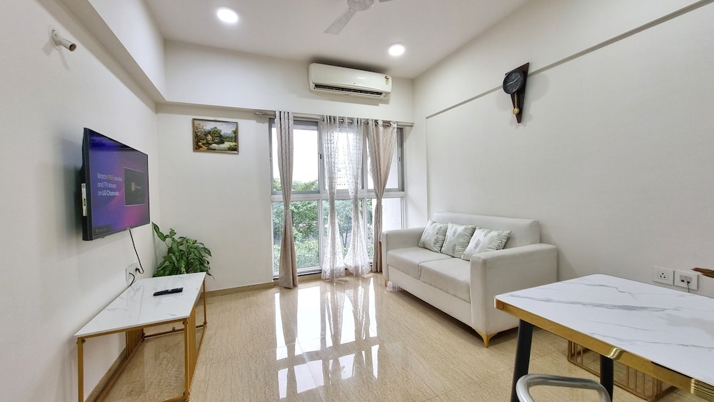 Deluxe Apartment, Kitchen, Golf View photo 1