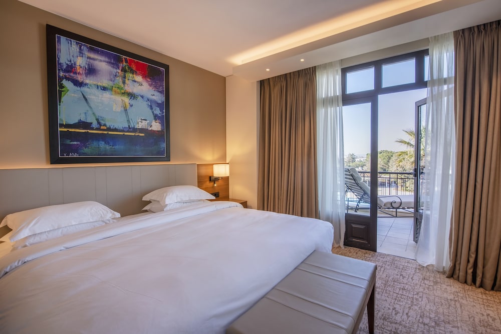 Deluxe Room, 1 King Bed