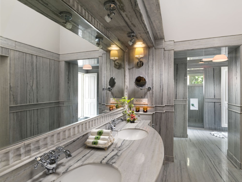 Moonstone Heritage Suite photo 3