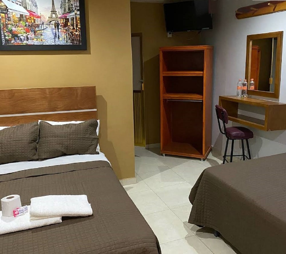 Double Room, 2 Double Beds photo 3