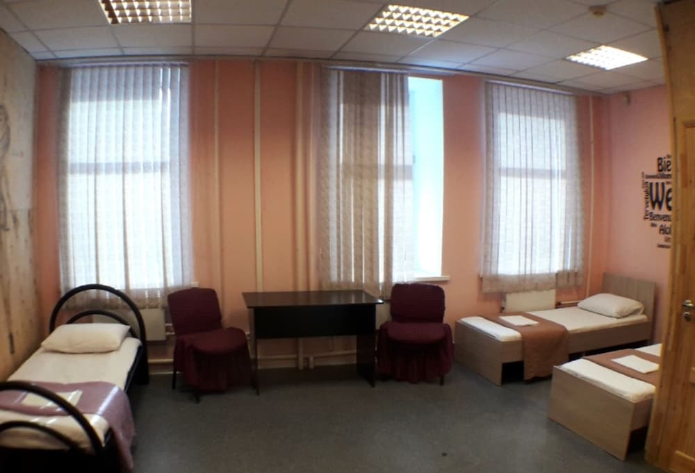Standard Triple Room, City View photo 1