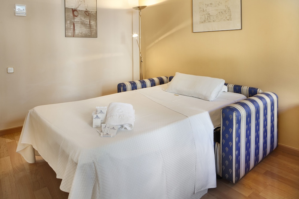Junior Suite, 1 Double Bed photo 3