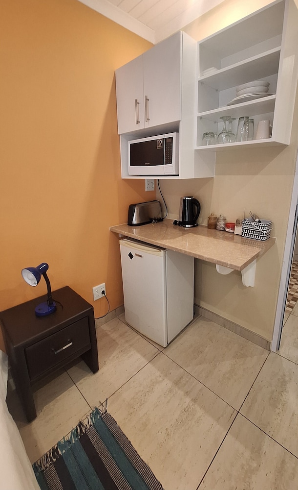 Senior Double Room, 1 Bedroom, Mobility Accessible photo 2