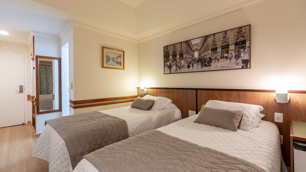 Deluxe Triple Room - Photo 4