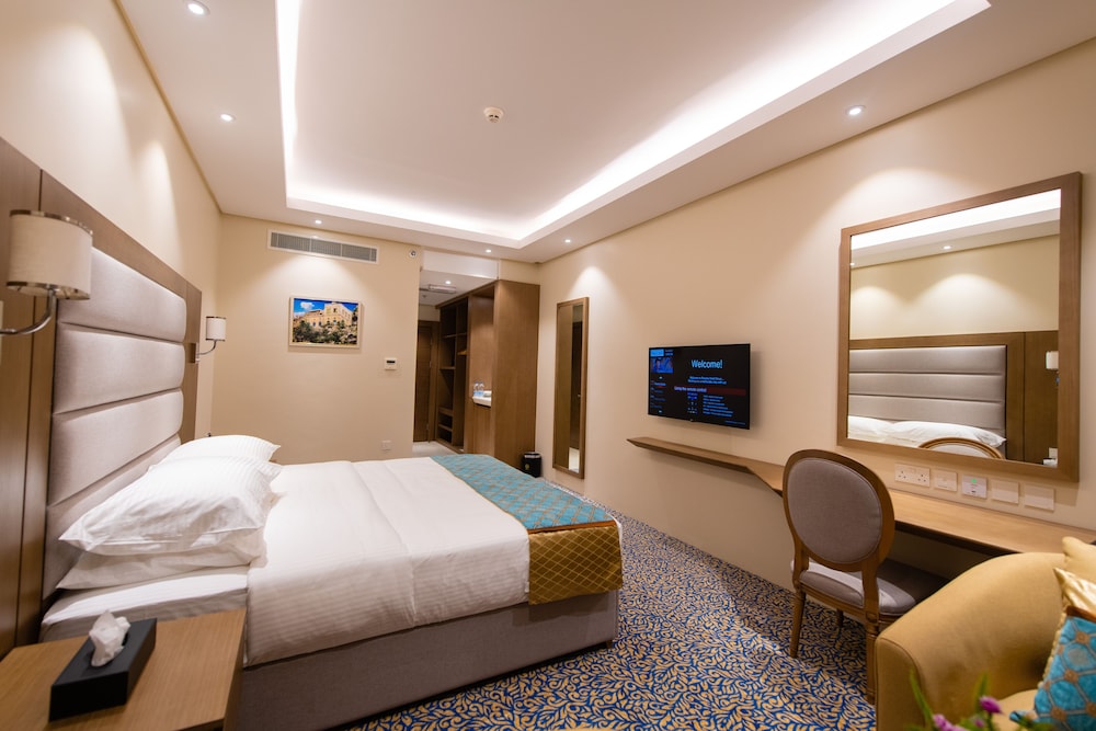 Deluxe Double Room - Photo 1