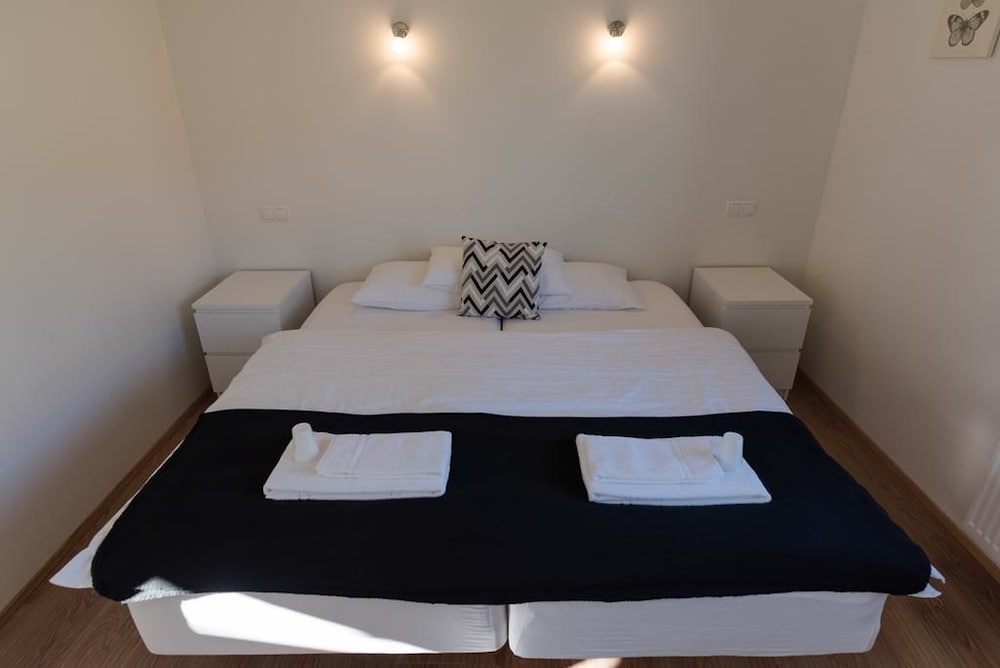 Standard Double Room, Private Bathroom photo 2