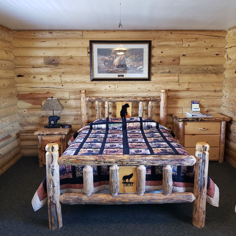 Bear Hollow photo 1