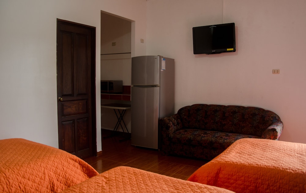 Family Room, 1 Bedroom, Pool Access, Hill View