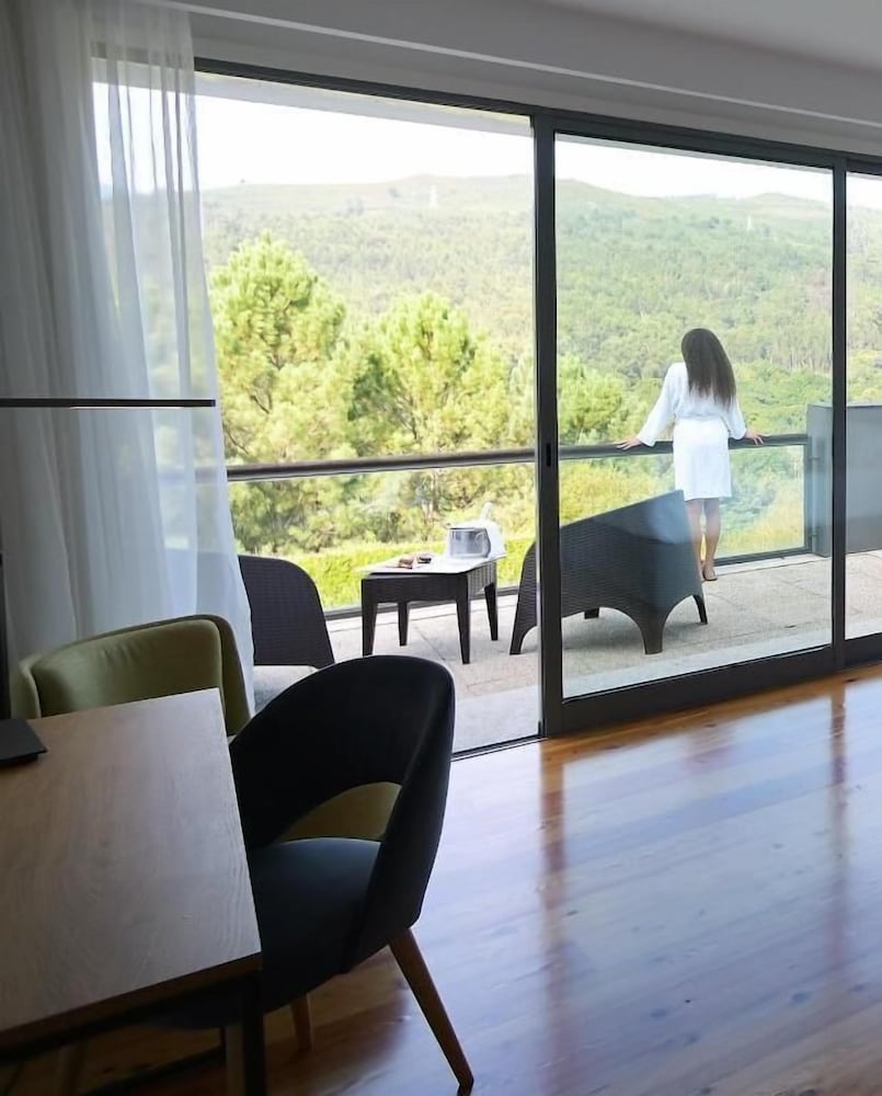 Deluxe Double Room, Mountain View photo 1