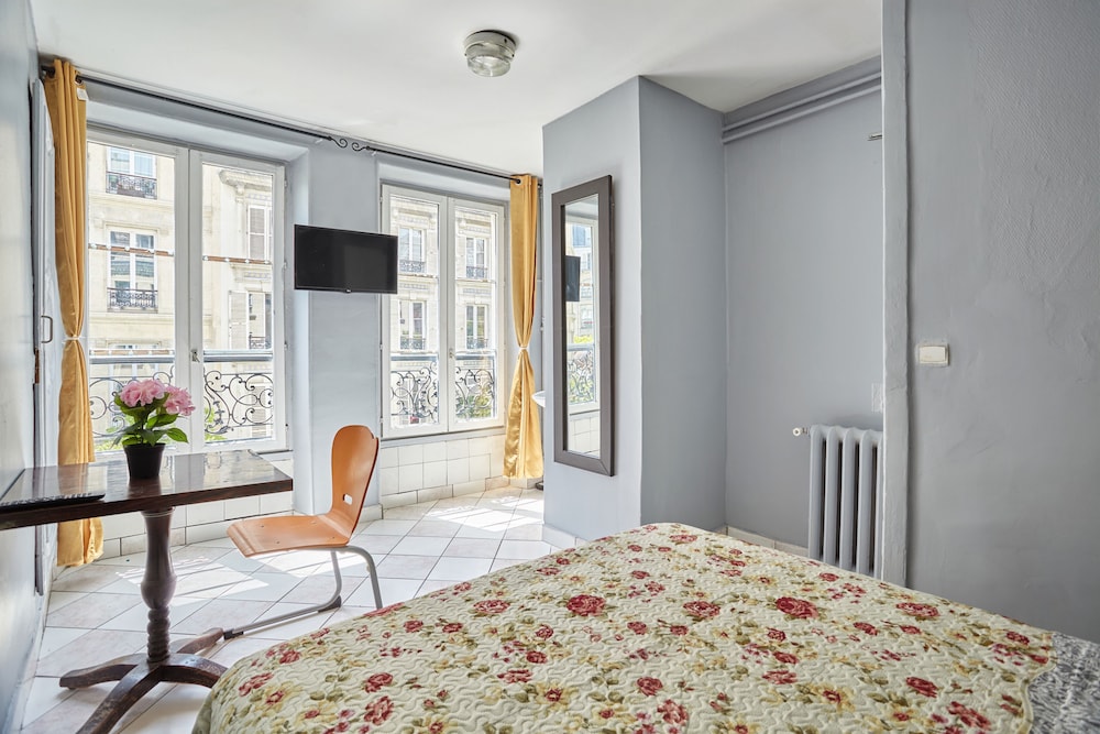 Chambre Double avec Salle de Bain Commune photo 2
