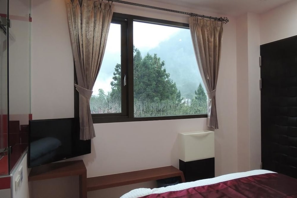 Elite Double Room, 1 Bedroom, Jetted Tub photo 2