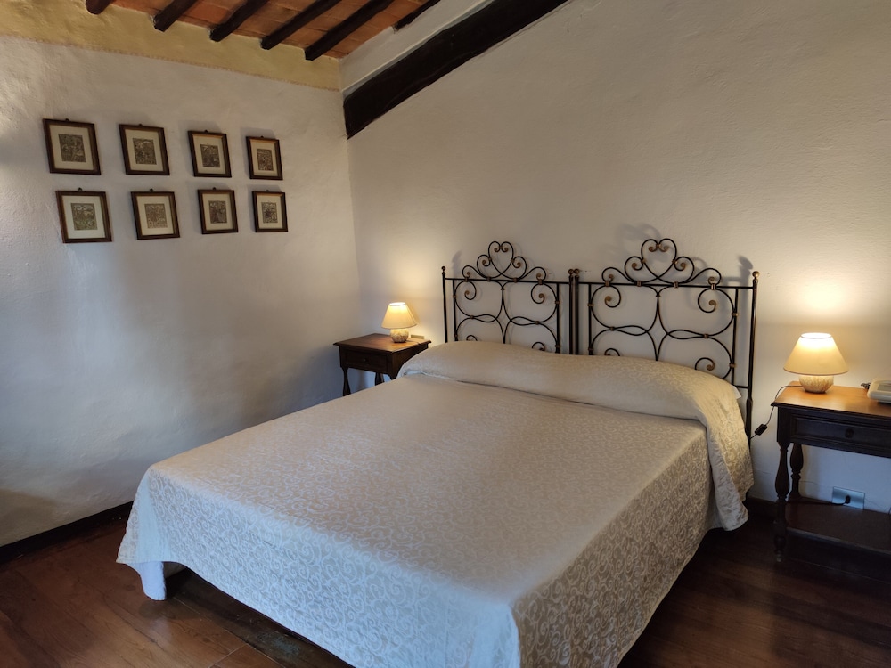 Traditional Double Room, Garden View - Photo 7