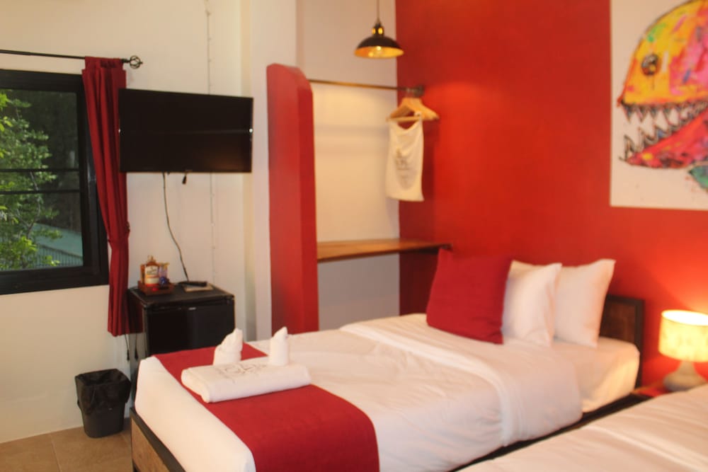 Superior Twin Room, 2 Twin Beds photo 2