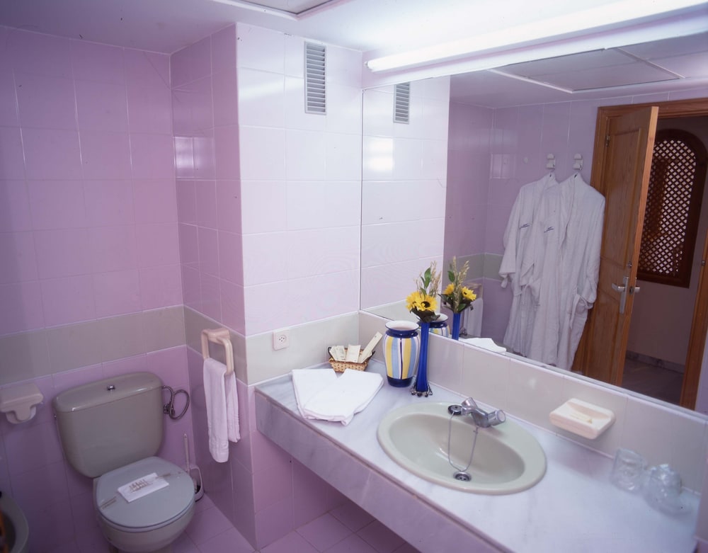 Standard Apartment, 2 Bedrooms photo 2