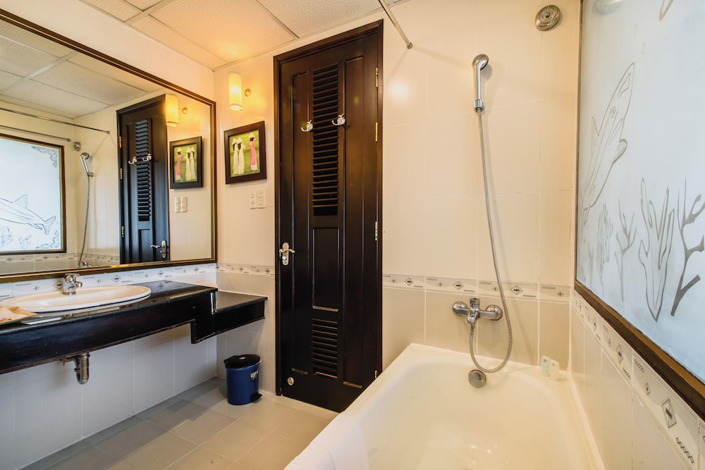 Deluxe Triple Room - Photo 4