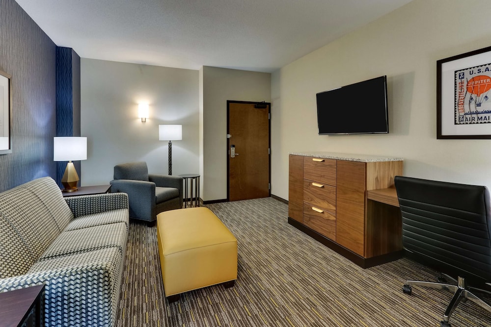 Drury Inn & Suites Lafayette IN, Photo 2