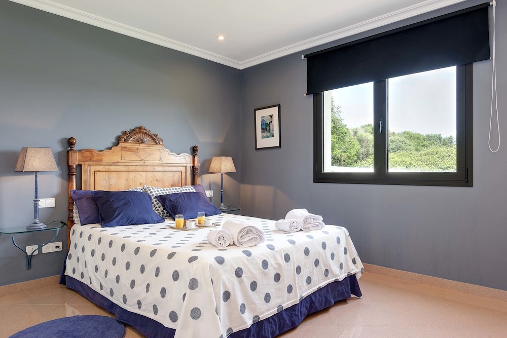 Villa, 4 Bedrooms photo 3