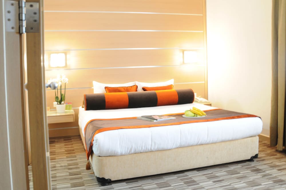 Deluxe Double Room, Balcony, Corner photo 3