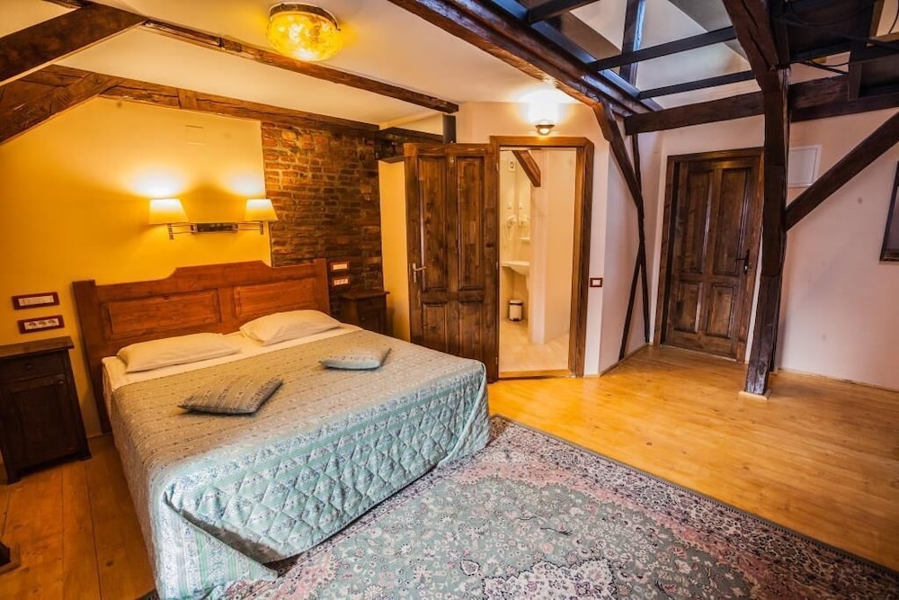 Deluxe Double Room with view - Photo 2