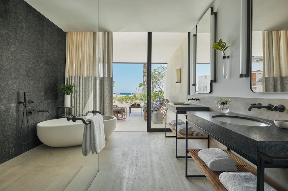 Suite, 2 Bedrooms, Non Smoking, Ocean View (with Plunge Pool) - Photo 4