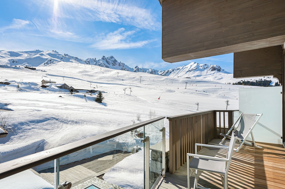 Suite (Annapurna)