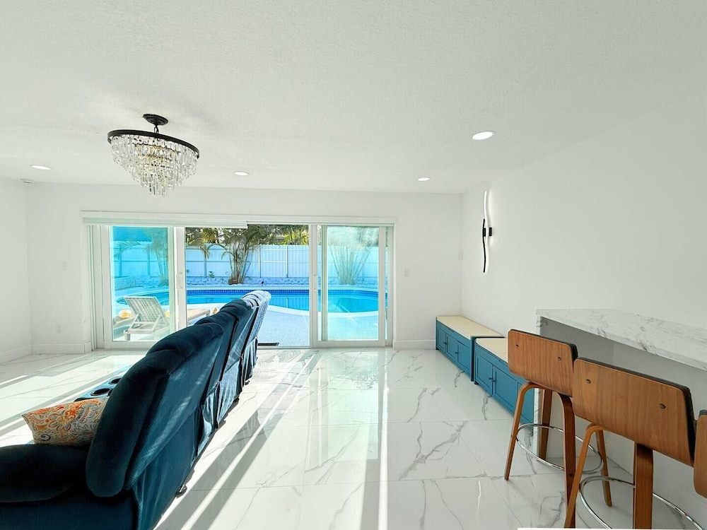 Palm House Near Beach Game Room Pool King Beds, Φωτογραφία 38