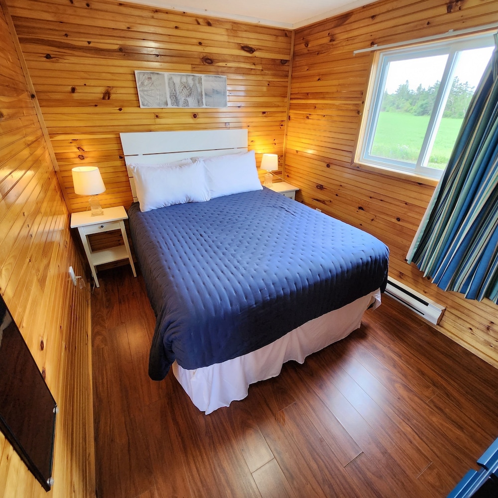 Cottage, 2 Bedrooms, Hot Tub photo 1