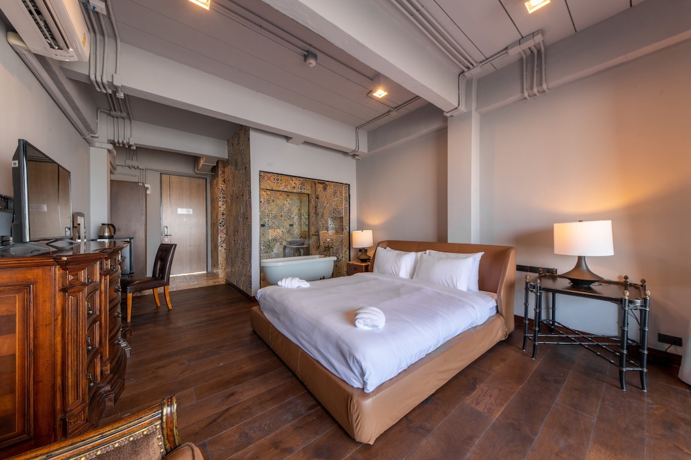 Classic Double with Balcony and Sea View - Photo 1