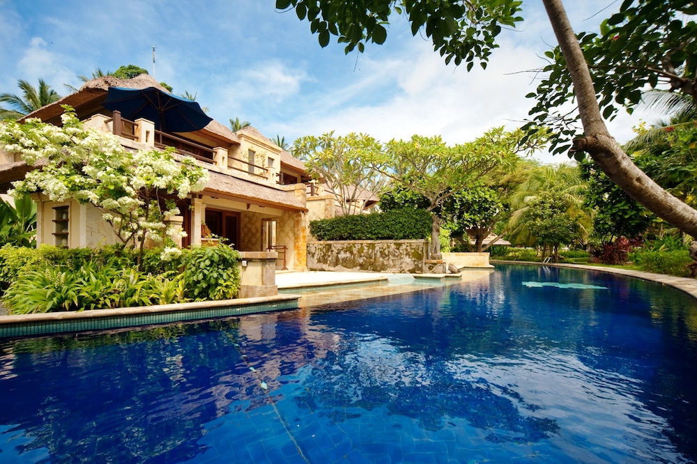 Pool Villa Club Duplex Family (Lagoon Swimming Pool with Private  Jacuzzi)