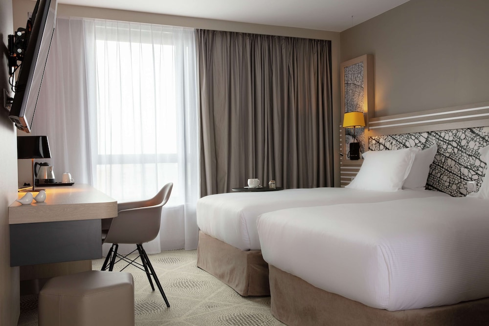 Deluxe Room, 2 Twin Beds - Photo 3