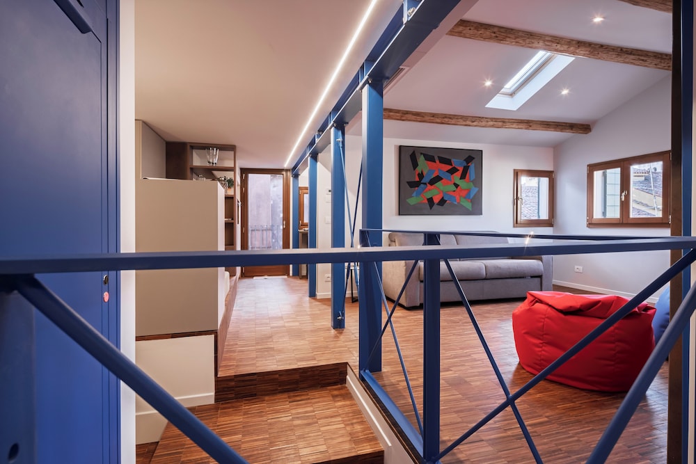 Superior Studio Suite photo 3