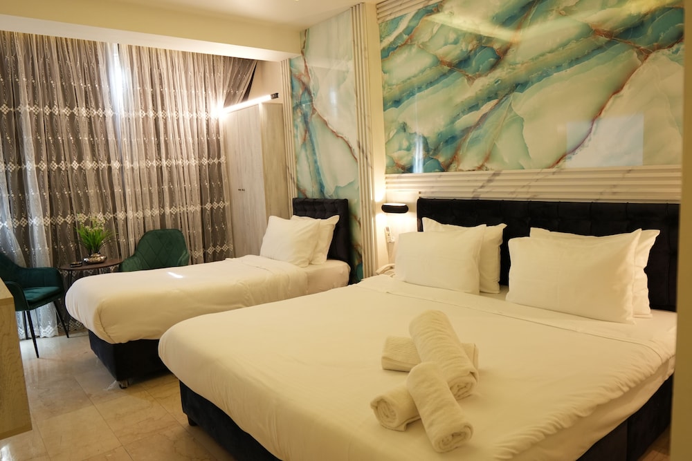 Junior Room
