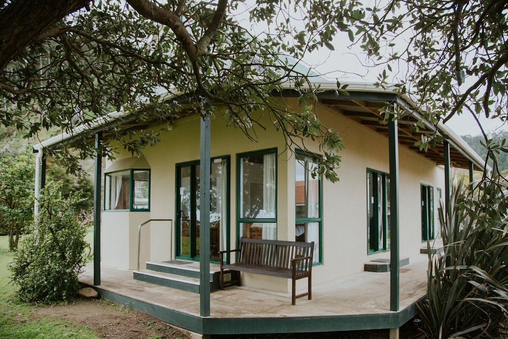 Deluxe Seaview 3 Bedroom Family Deluxe Cottage photo 1