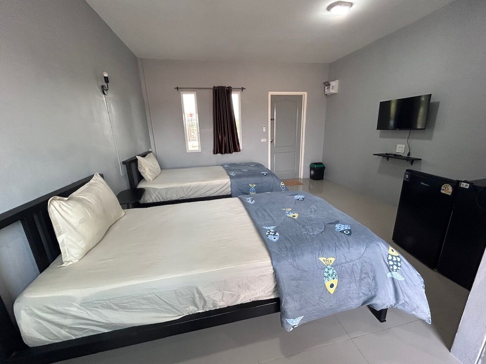 Superior Room, 2 Twin Beds - Photo 12