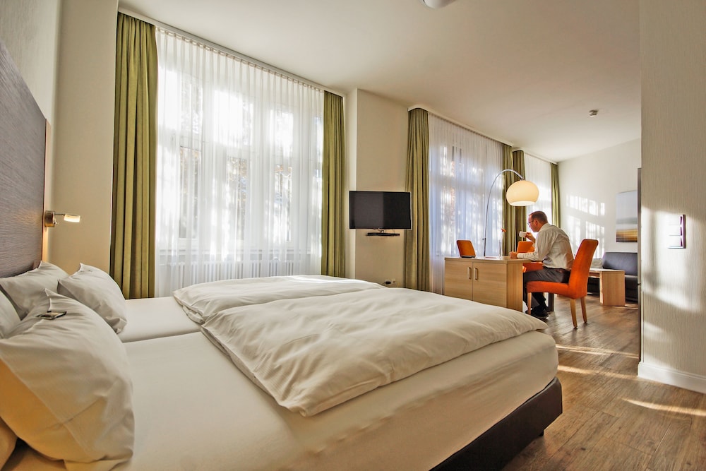 Comfort Apartment, 1 Bedroom, City View photo 3