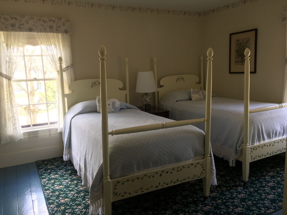 Sea Lavender Room