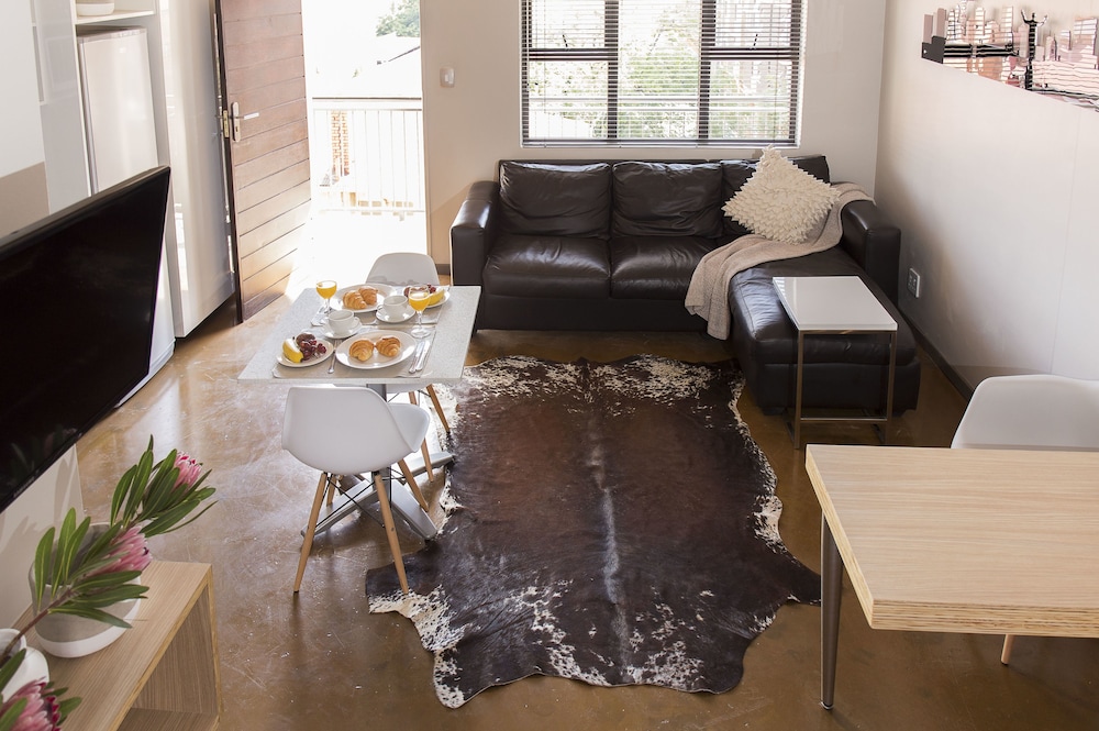 Luxury Apartment, 1 Bedroom - Photo 11
