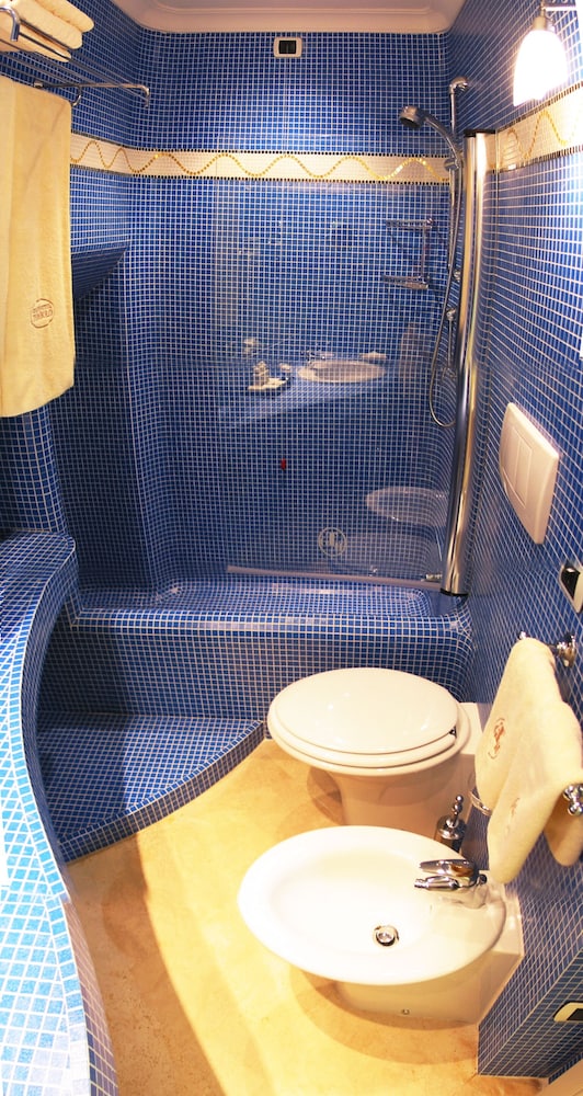 Classic Double Room, Park View - Photo 4