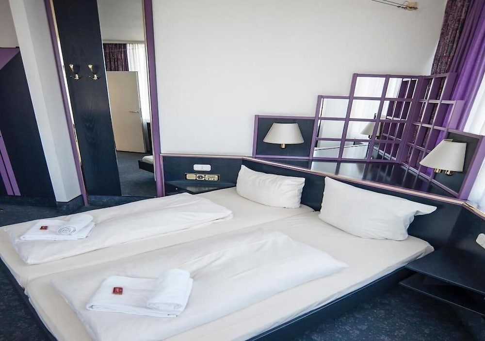 Standard Double Room photo 2